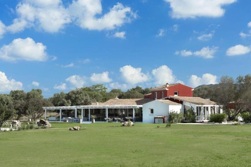 Hotel Li Neuli Country Club San Pantaleo Exteriér fotografie