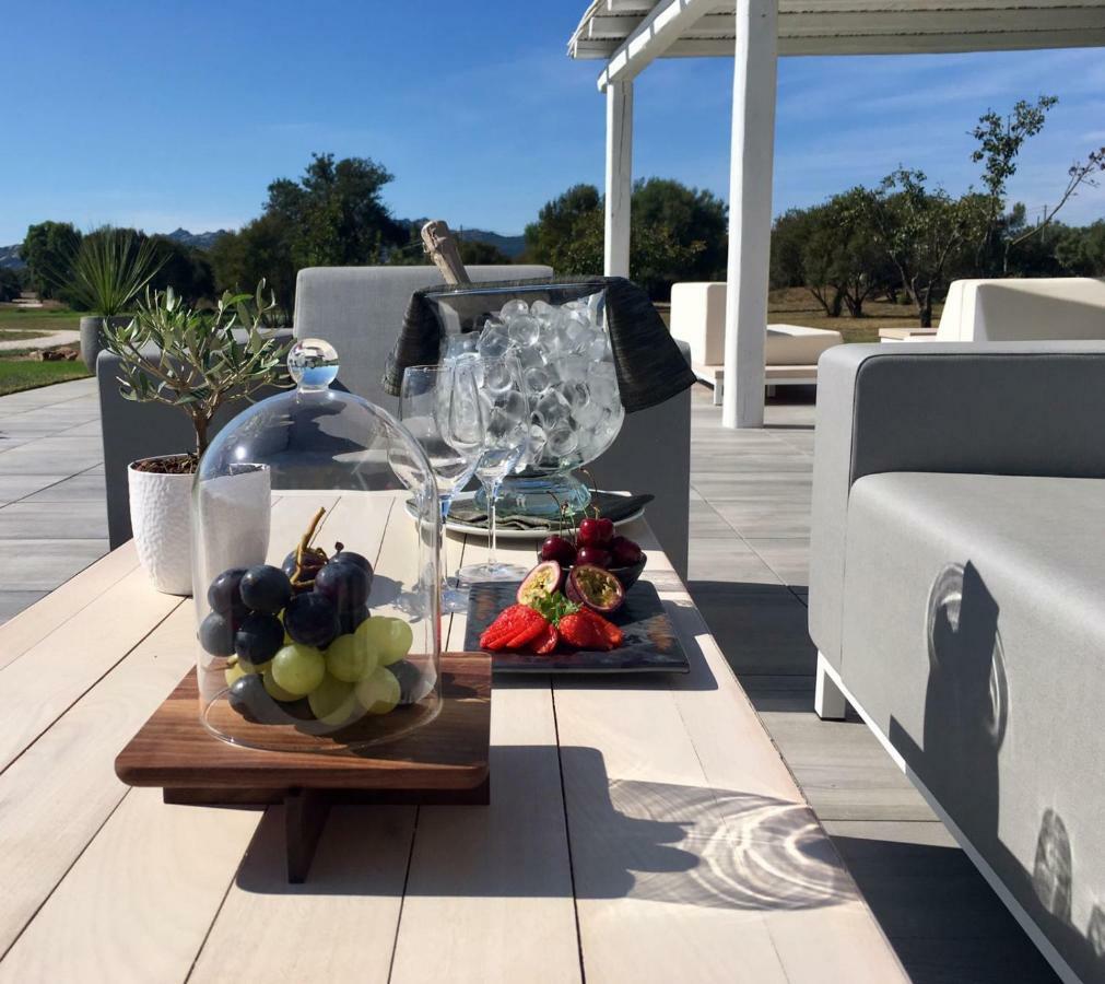Hotel Li Neuli Country Club San Pantaleo Exteriér fotografie
